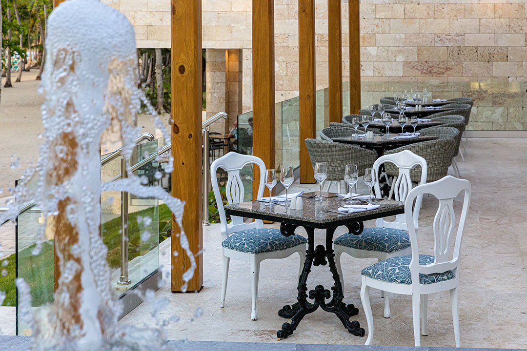 348_alta_senatorpuertoplata Cafeteria Terraza.jpg